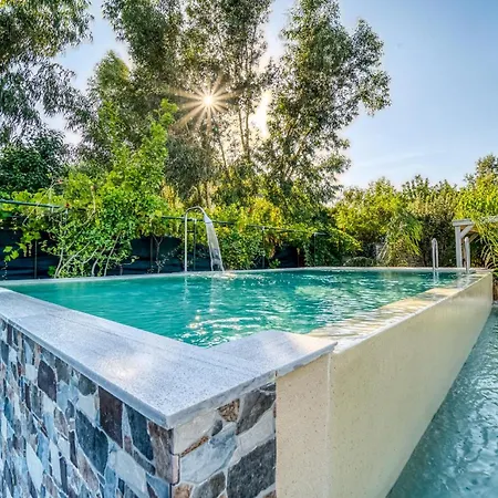 Heliophos Aitheria Villa *