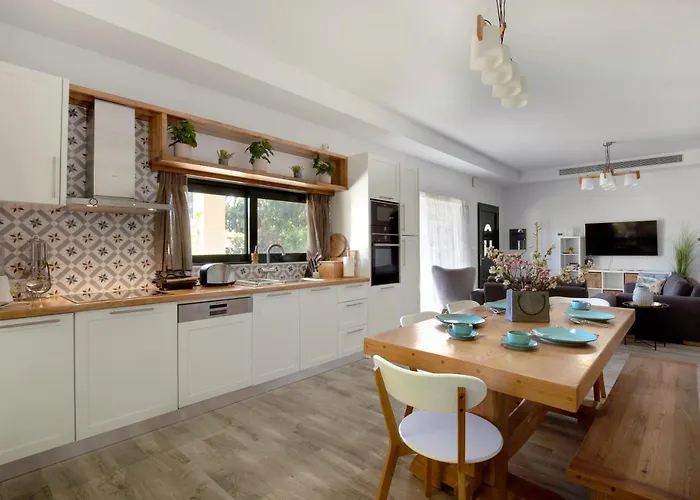 Villa Heliophos Aitheria *